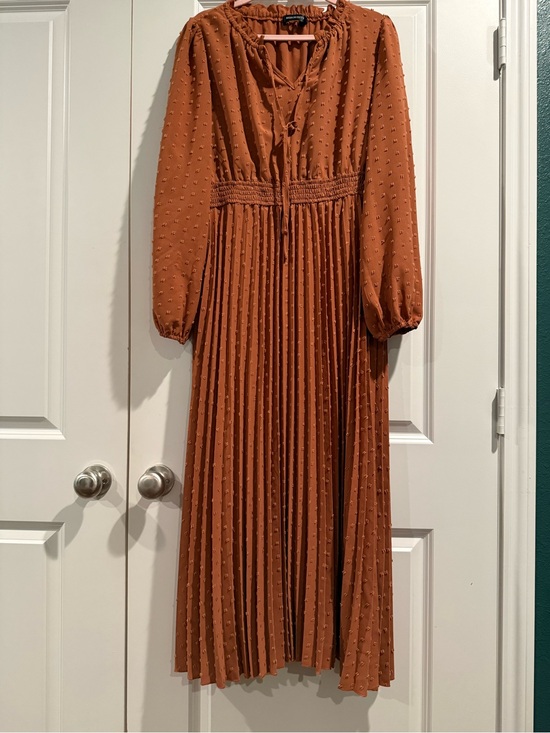Merokeety Dresses & Skirts - Rust Textured Maxi Dress with Smocked Waist